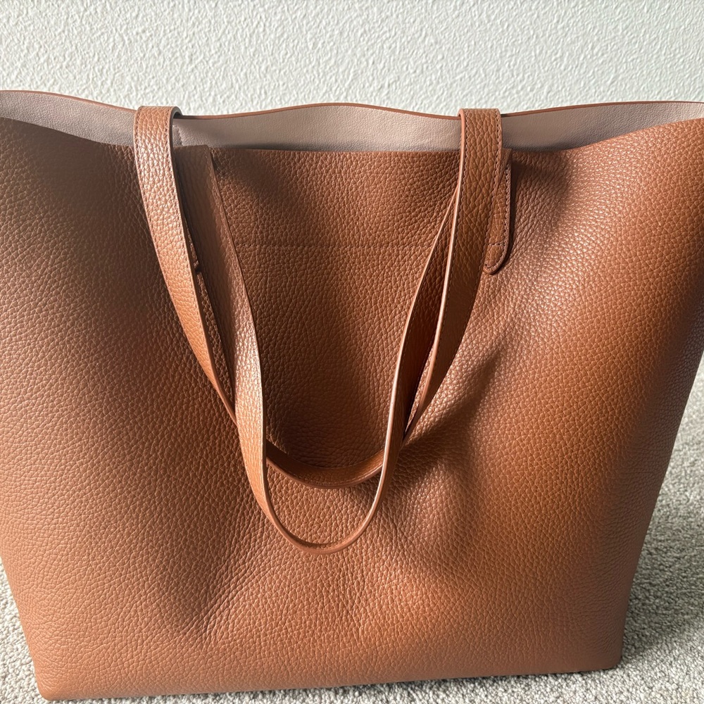Cuyana Classic Large Brown Tote Bag - bag insert included